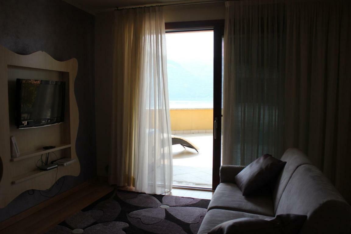 Il Castello Di Lovere Hotel Eksteriør billede
