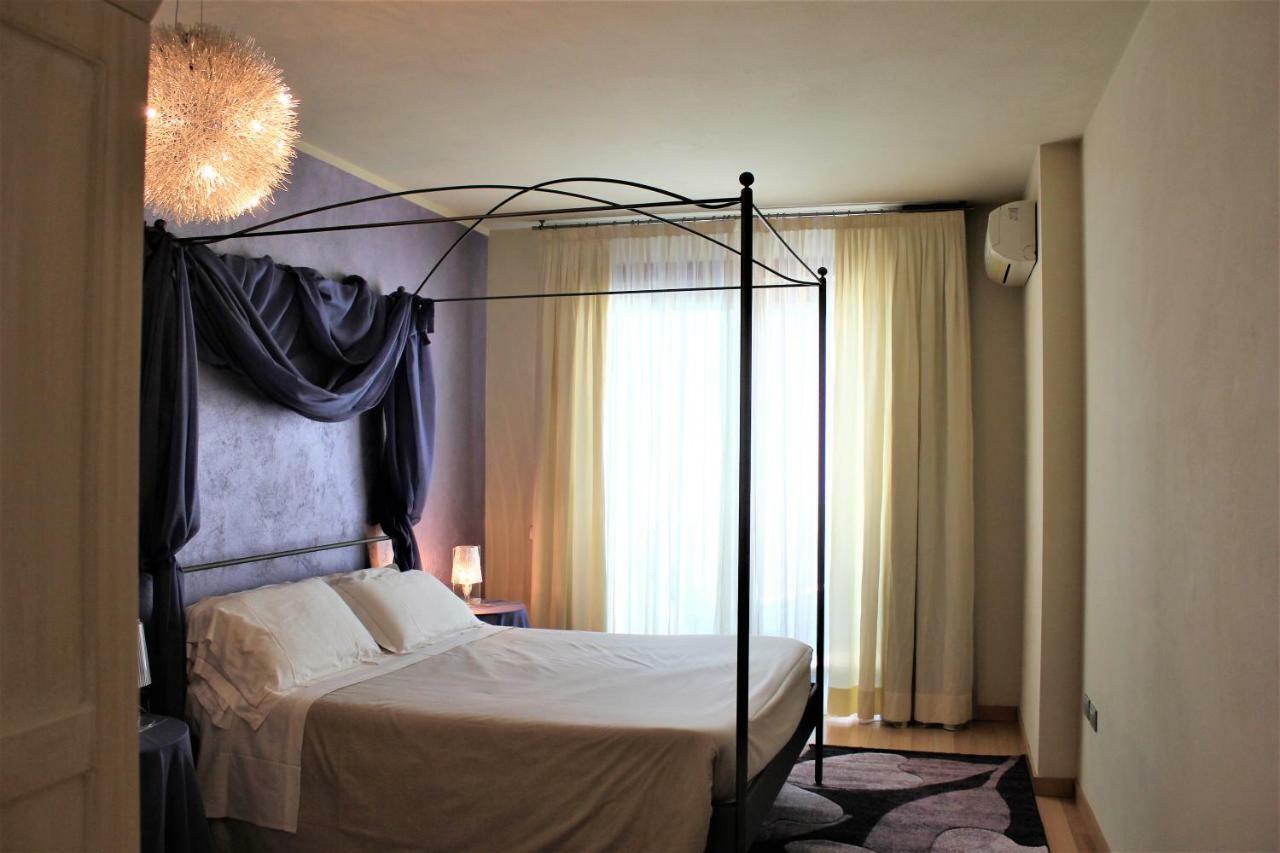 Il Castello Di Lovere Hotel Eksteriør billede